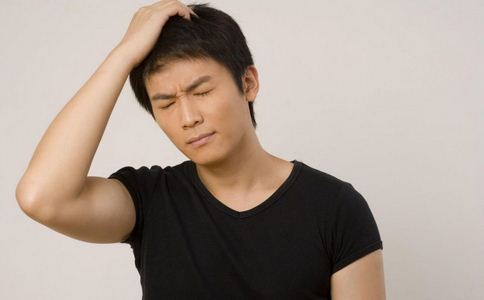 青春期男孩乳房增大的原因