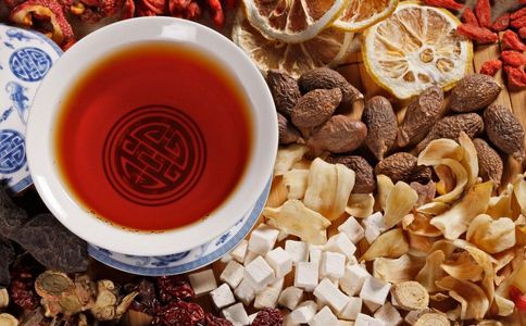 青春期胸小怎么办